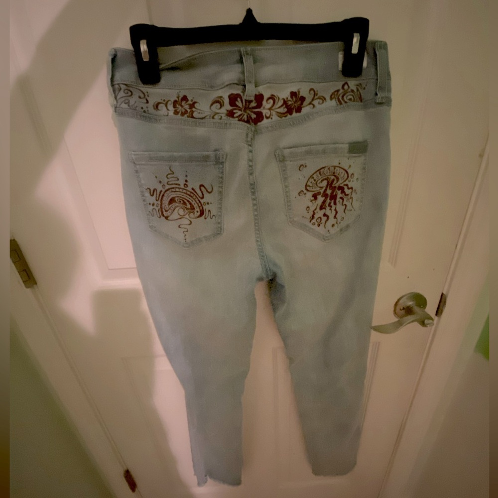 Seven7 High Rise Slim Straight Jeans